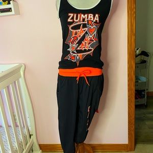 Zumba cargo capris